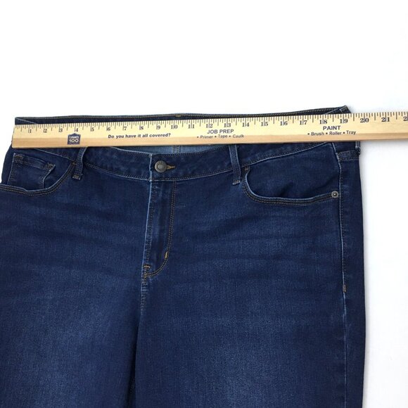 Old Navy Mid Rise Kicker Boot Cut Jeans Dark Wash Stretch size 18L length 34" - Picture 4 of 8